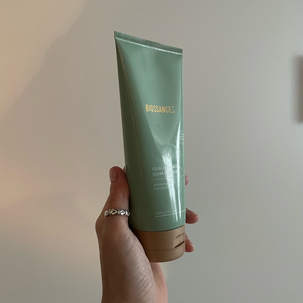 Biossance Squalane + Enzyme Sugar Body Scrub 6.76 oz/ 200 mL
